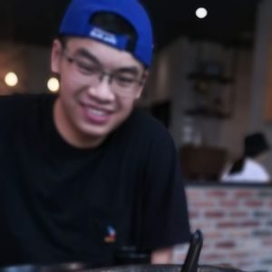 Meet your Posher, Jonathan